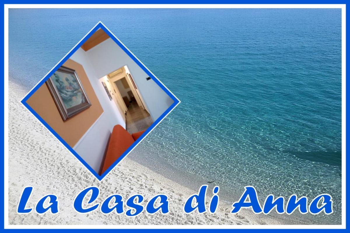 ヴァード・リーグレLa Casa Di Anna A Due Passi Dal Mare... E Non Soloアパートメント エクステリア 写真